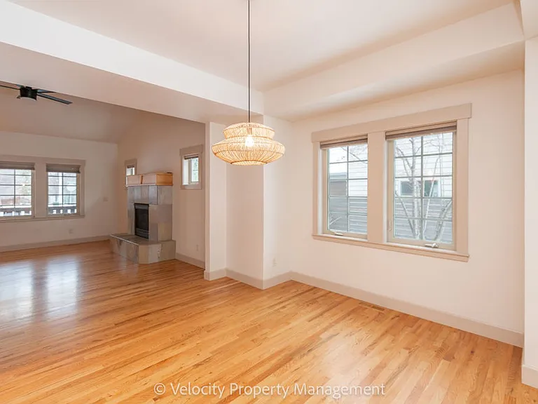 2469 NW Sacagawea Ln — Photo 8