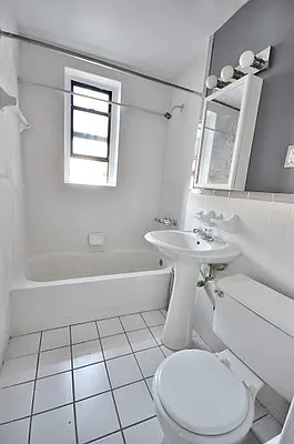 Rented by Swythe, Inc. | media 16