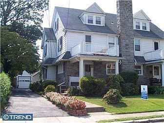 5th image of 906 Concord Ave