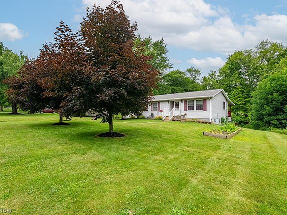 3rd image of 2515 Sussex Dr