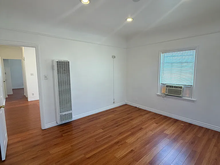 1010 Allen Ave #C — Photo 10