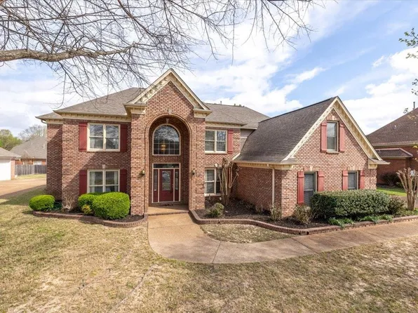 1136 Sunriver Cv, Collierville, TN 38017