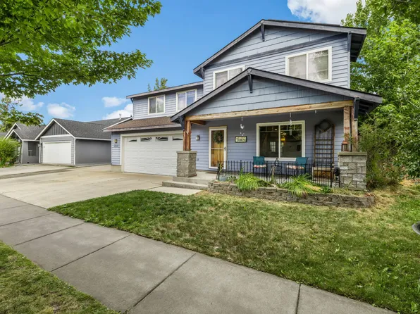 304 NW 25th St, Redmond, OR 97756