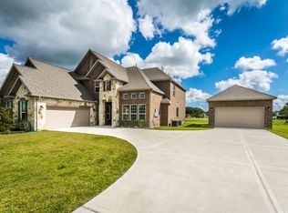 311 Lago Cir, Santa Fe, TX 77510