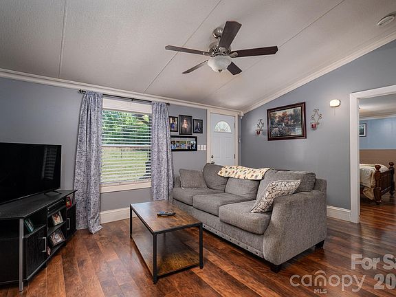 4th image of 3262 Wellman Rd
