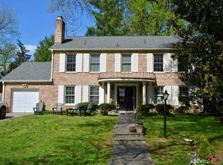 6105 Highboro Dr, Bethesda, MD 20817