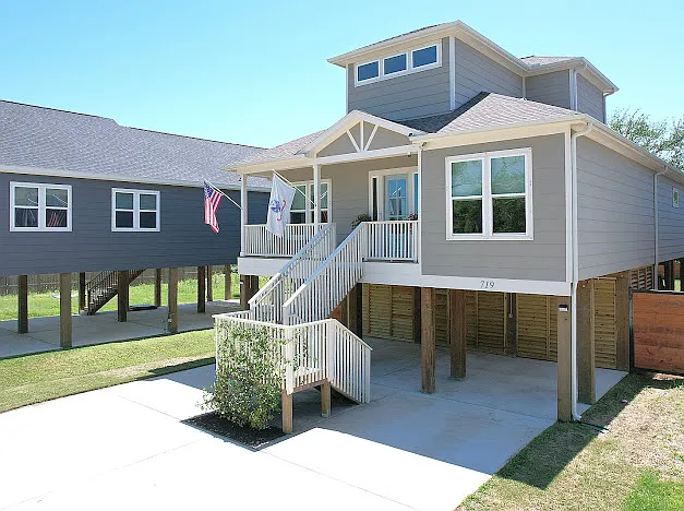 719 Baywood Dr — Photo 37