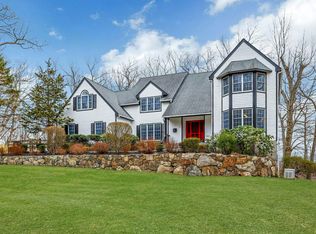 9 Sullivan Rd, Goldens Bridge, NY 10526