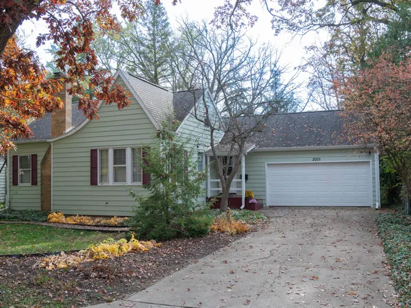 2001 Greenlawn Ave, Kalamazoo, MI 49006