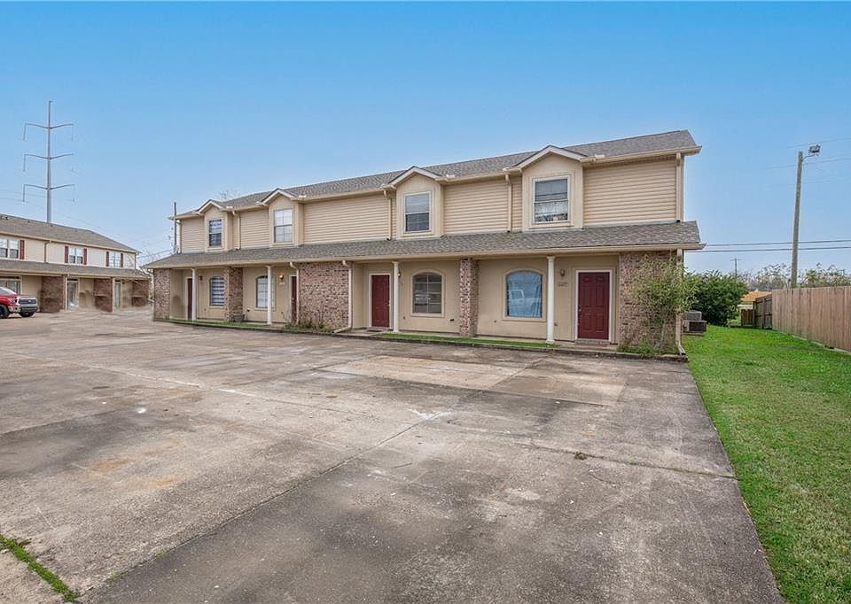 1st image of 1304 Windsor Blvd #1304