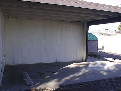 4th image of 313 E Prune Ave #B