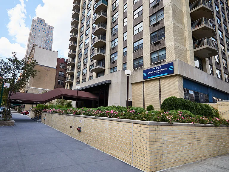 345 E 80th St #3D — Photo 11