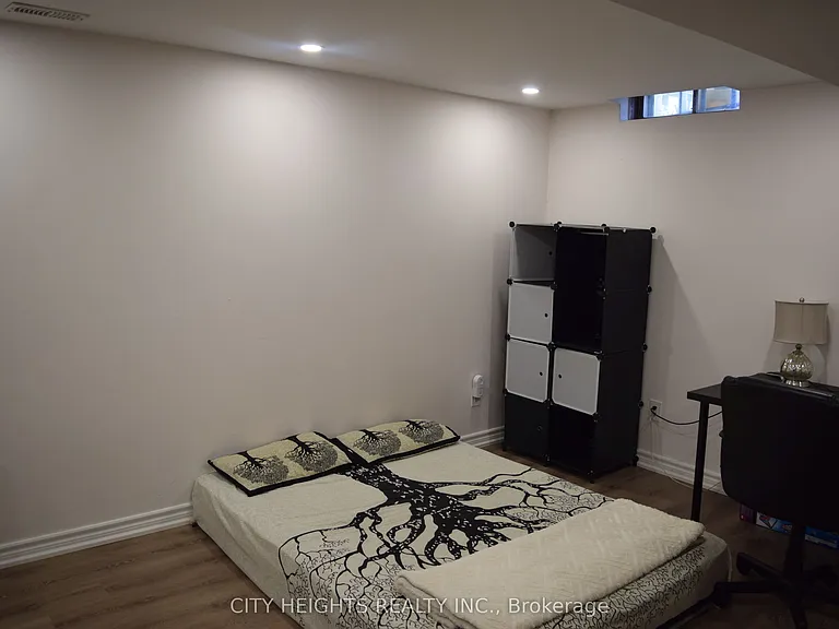 28 Fern Ave — Photo 25