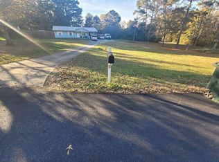 152 Liberty Pl SW, Calhoun, GA 30701