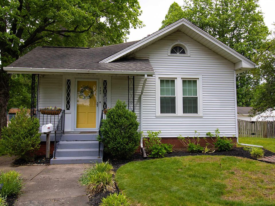 1st image of 950 S Villa Dr