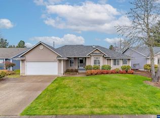 1923 Waymire St NW, Salem, OR 97304