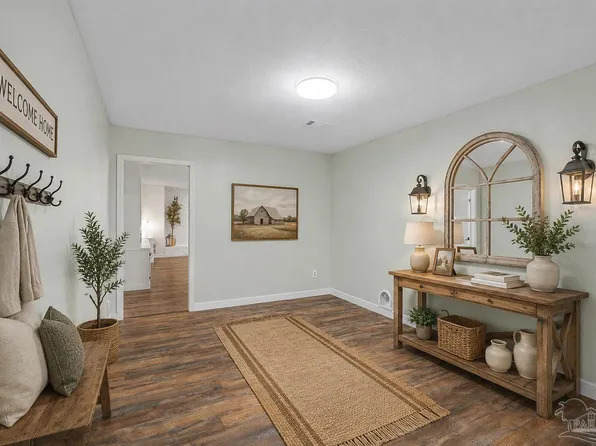 5812 Mimosa Ave, Milton, FL 32570