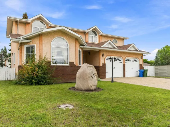 120 Northlake Ln, Wetaskiwin, AB T9A 3K7