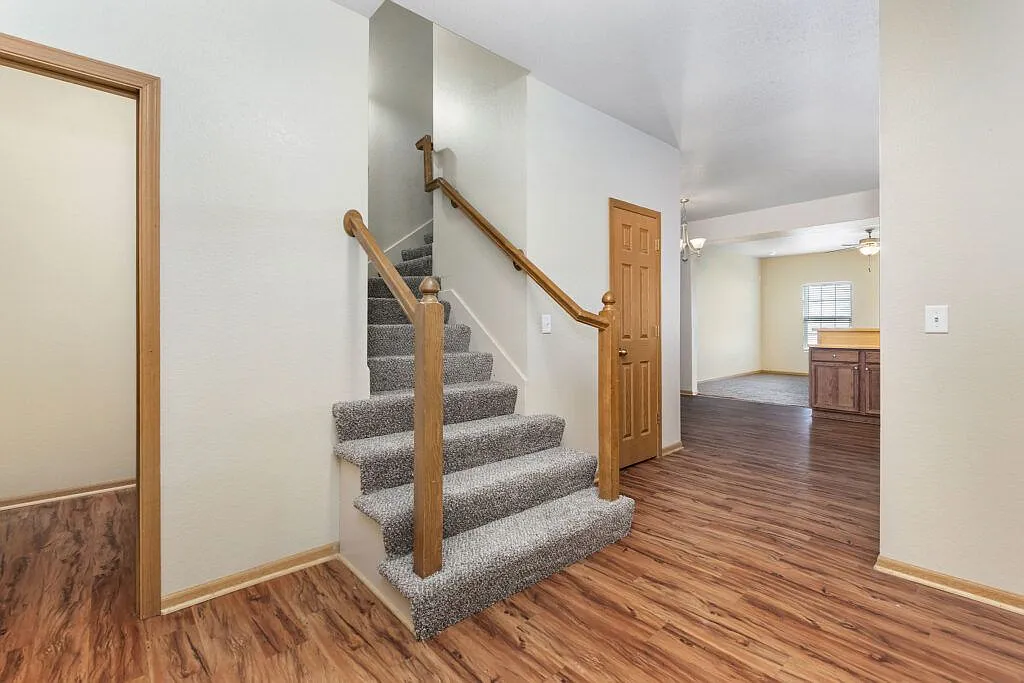 Crystal Ridge — Photo 1