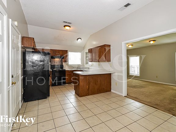 5th image of 5367 Bare Oak Dr