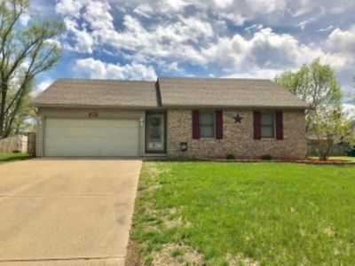 3893 E Sandalwood Ave, Terre Haute, IN, 47805