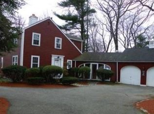 142 Youle St, Melrose, MA 02176