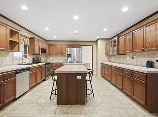 979 County Road 432, Bronson, TX 75930