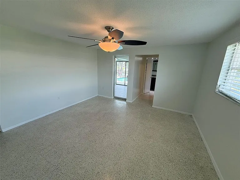 165 Dartmouth Dr NW — Photo 18