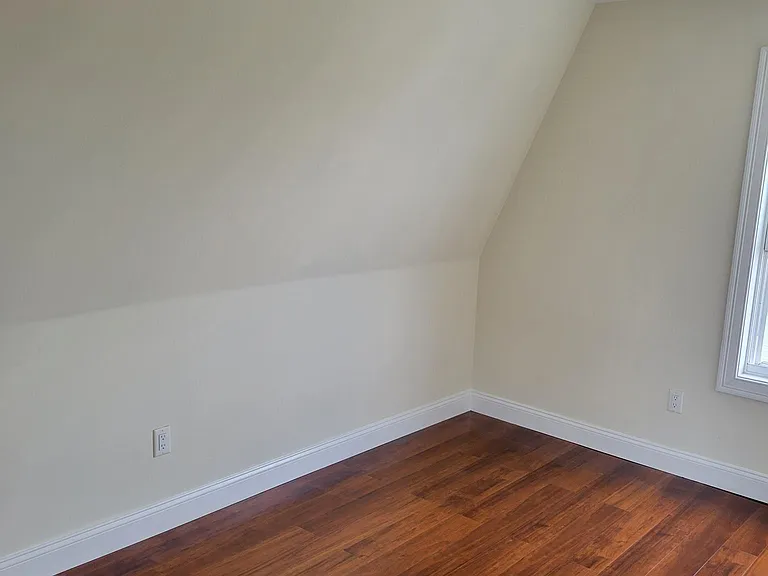 33 Winans Ave #3 — Photo 4