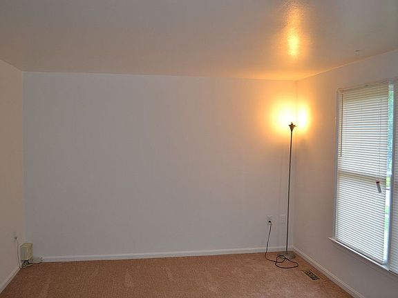 Living Rm