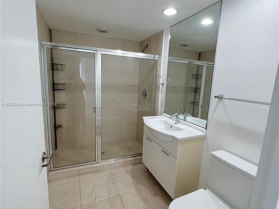 2nd image of 475 Brickell Ave APT 3410