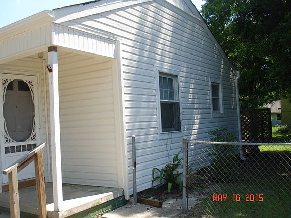 3rd image of 118 Wallace Dr