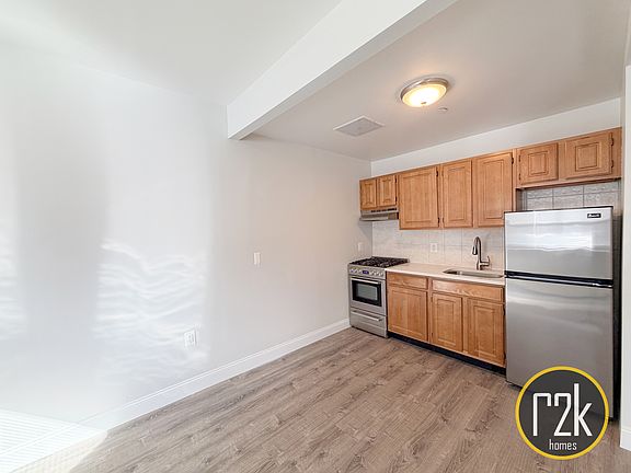 5th image of 23-11 31st Ave #1