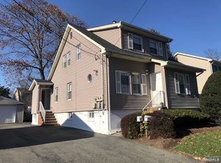 12 Lexington Ave FLOOR 2, Westwood, NJ 07675