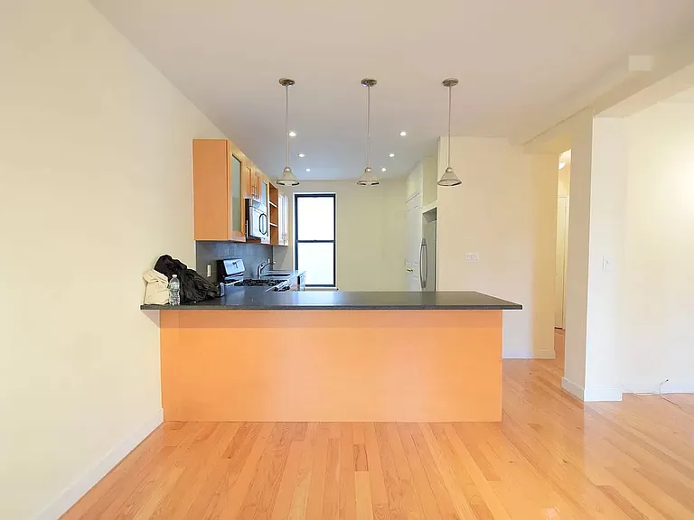 727 Fulton St #1 — Photo 5