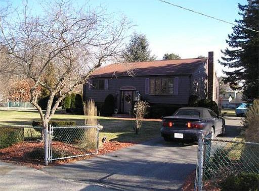 2nd image of 125 Brenda Ave