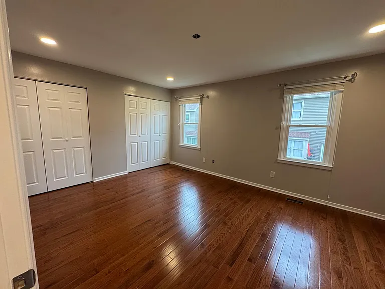 4002 Franklin Ct — Photo 7