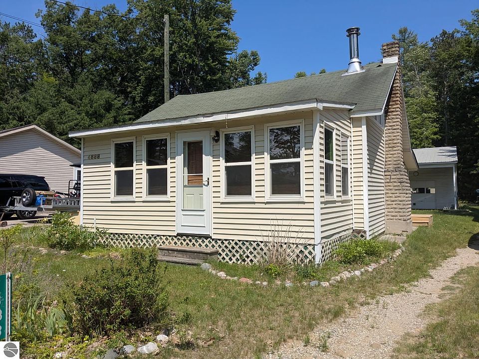 1st image of 4888 Franklin Kokosing Rd