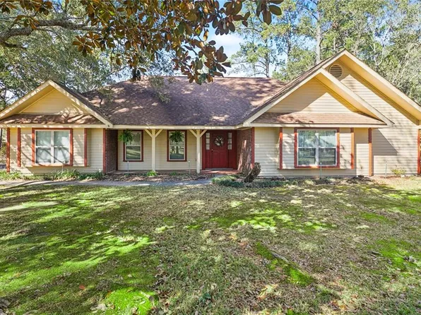 405 Parlange Dr, Pearl River, LA 70452