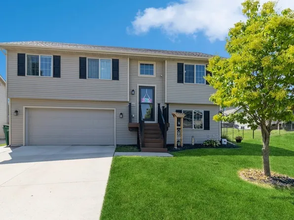 605 E Norwood Ave, Indianola, IA 50125