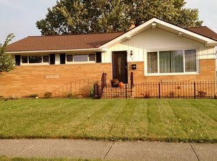 471 E Hillsdale Ave, Seven Hills, OH