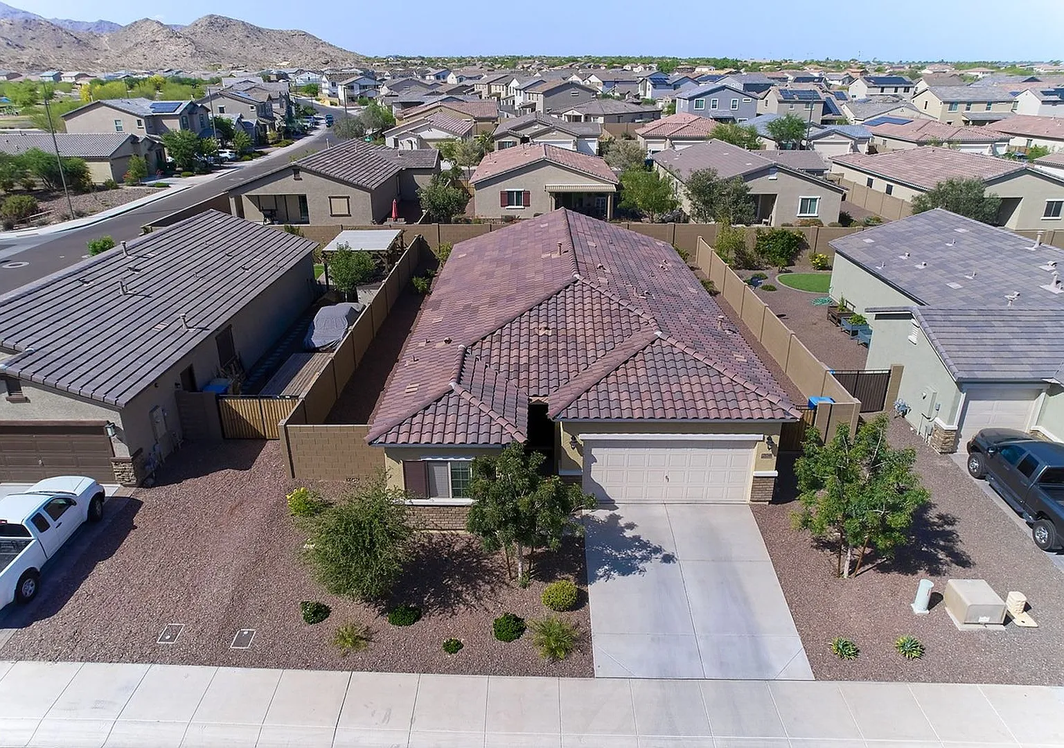 Spacious 4BD/2BA in Verrado — Photo 1