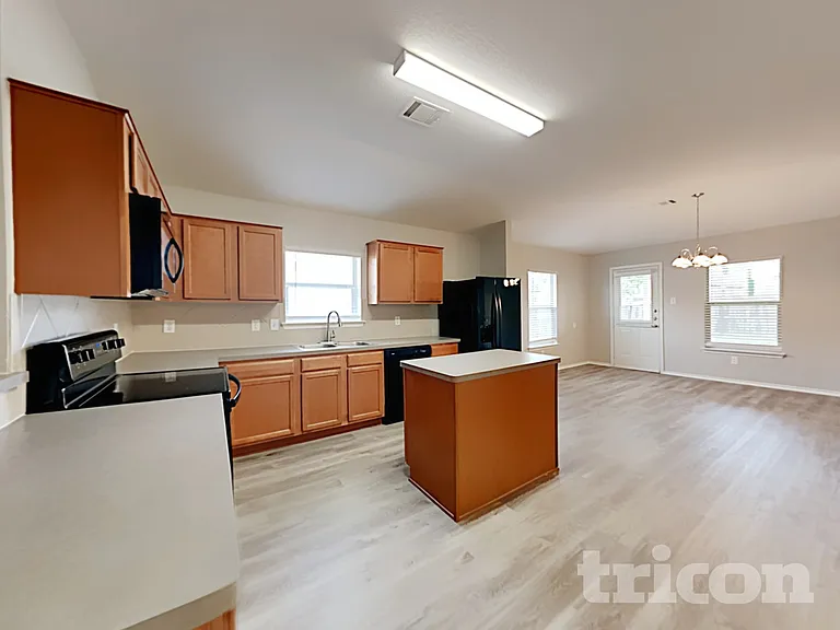 209 Brahma Way — Photo 7