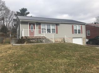 204 East Dr, Princeton, WV