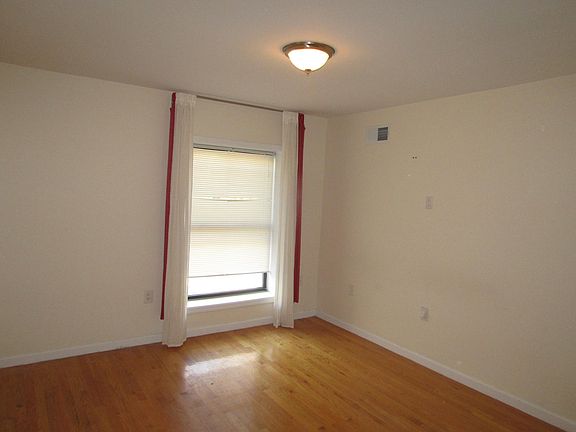 3rd image of 215 Woodward St APT 3
