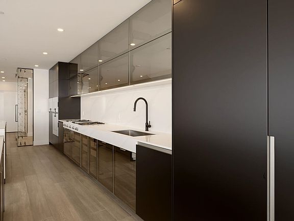 4th image of 1342 Johnston Rd #1302
