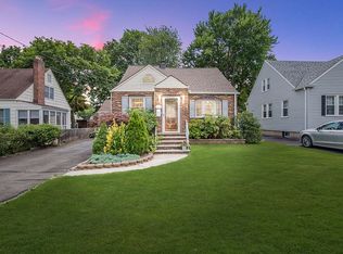 11 Roger Ave, Cranford, NJ 07016