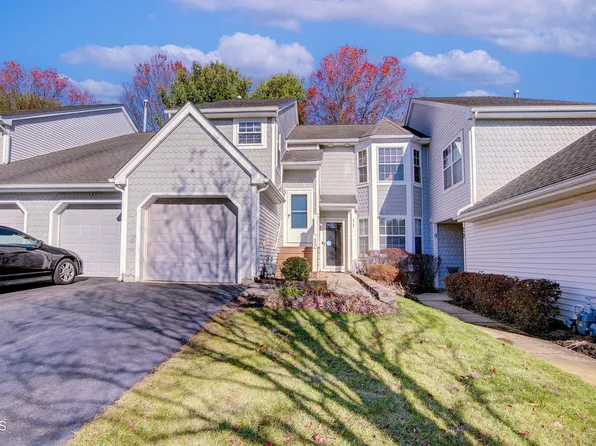 12 Evergreen Court, Freehold, NJ 07728