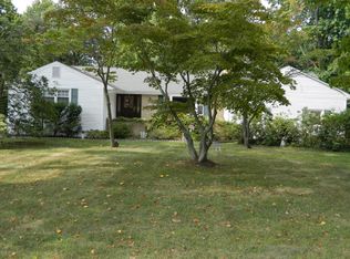 345 Riverdale Ave W, Tinton Falls, NJ 07724