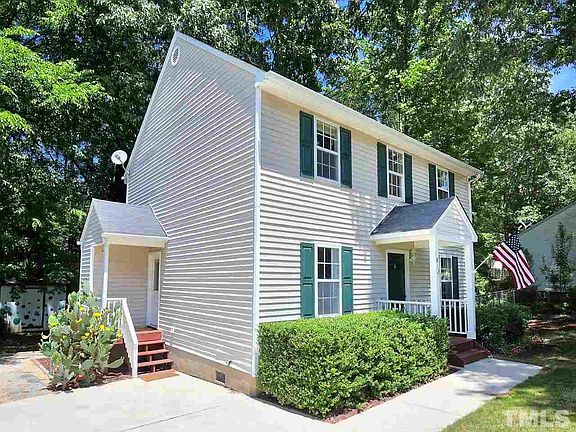 3rd image of 1812 Sierra Dr